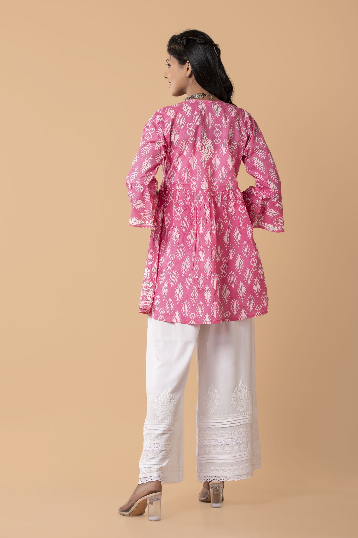 Lucknow Chikan Emporium Hand embroided Printed Soft Cotton Chikankari Short Pink Kurti.