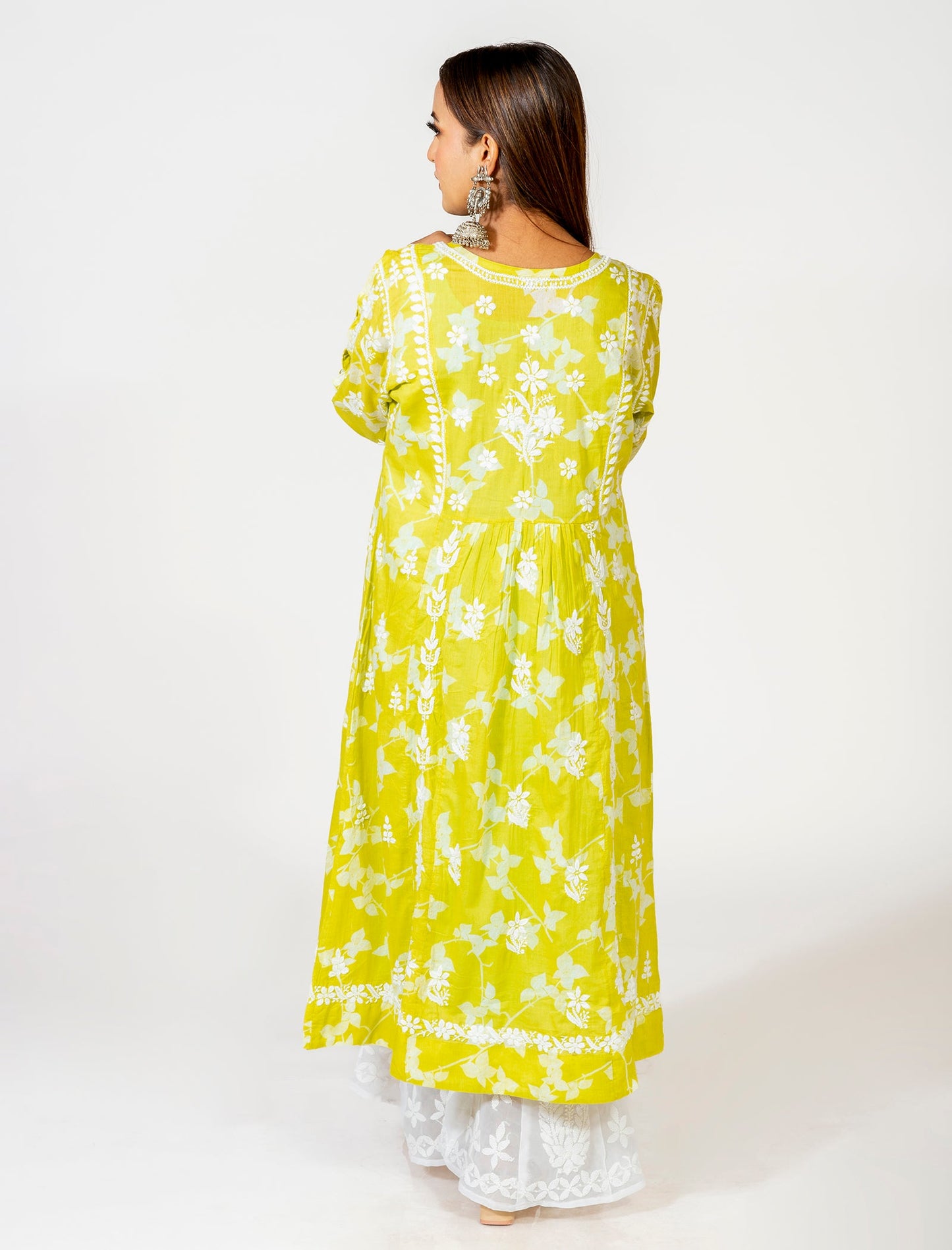 Lucknow Chikan Emporium Skin Friendly Mul Mul Chikankari Kurti Nice Mehndi Green Colour.