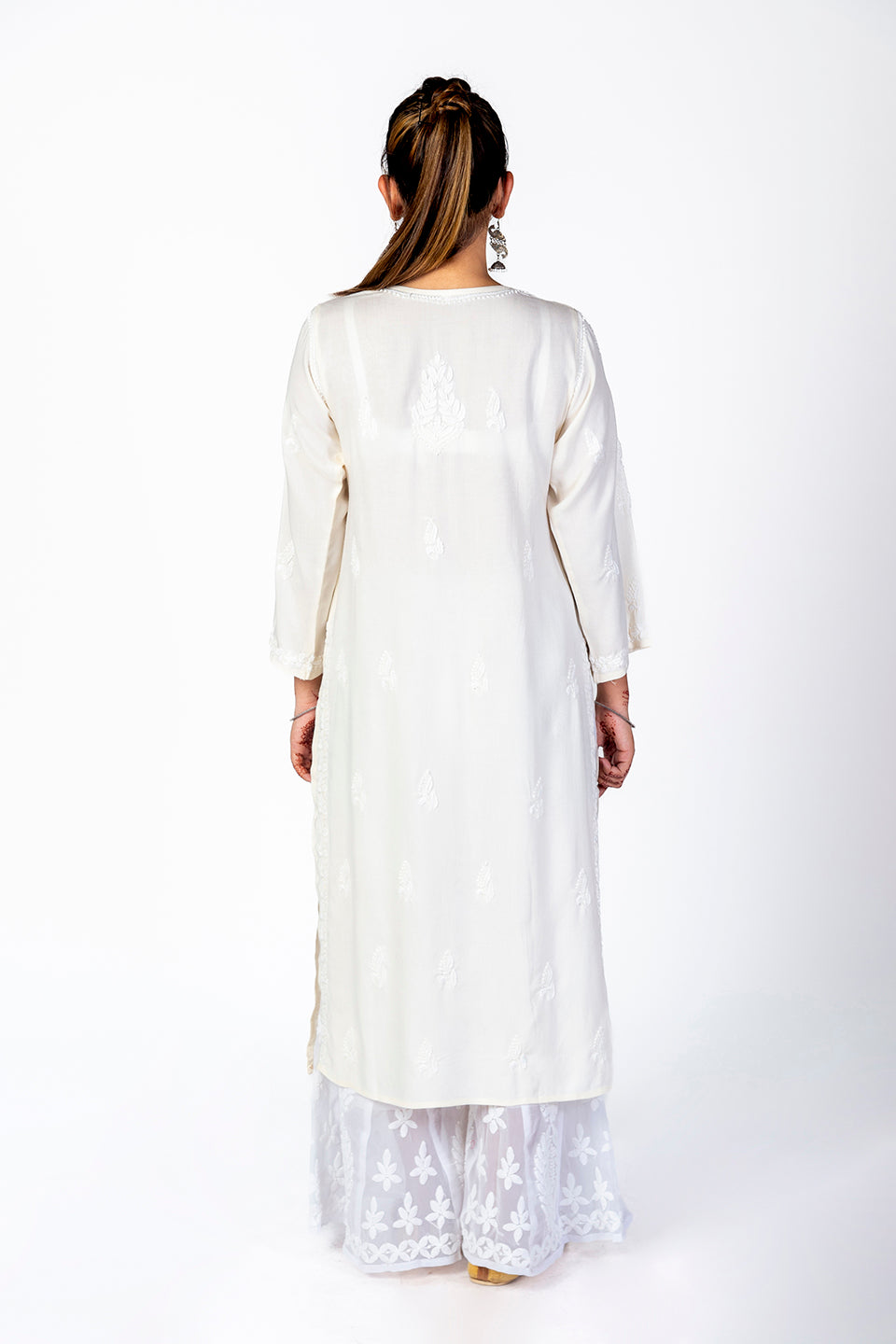 Super Soft Fine Rayon Chikankari Kurti Off White Colour Lucknow Chikan Emporium.