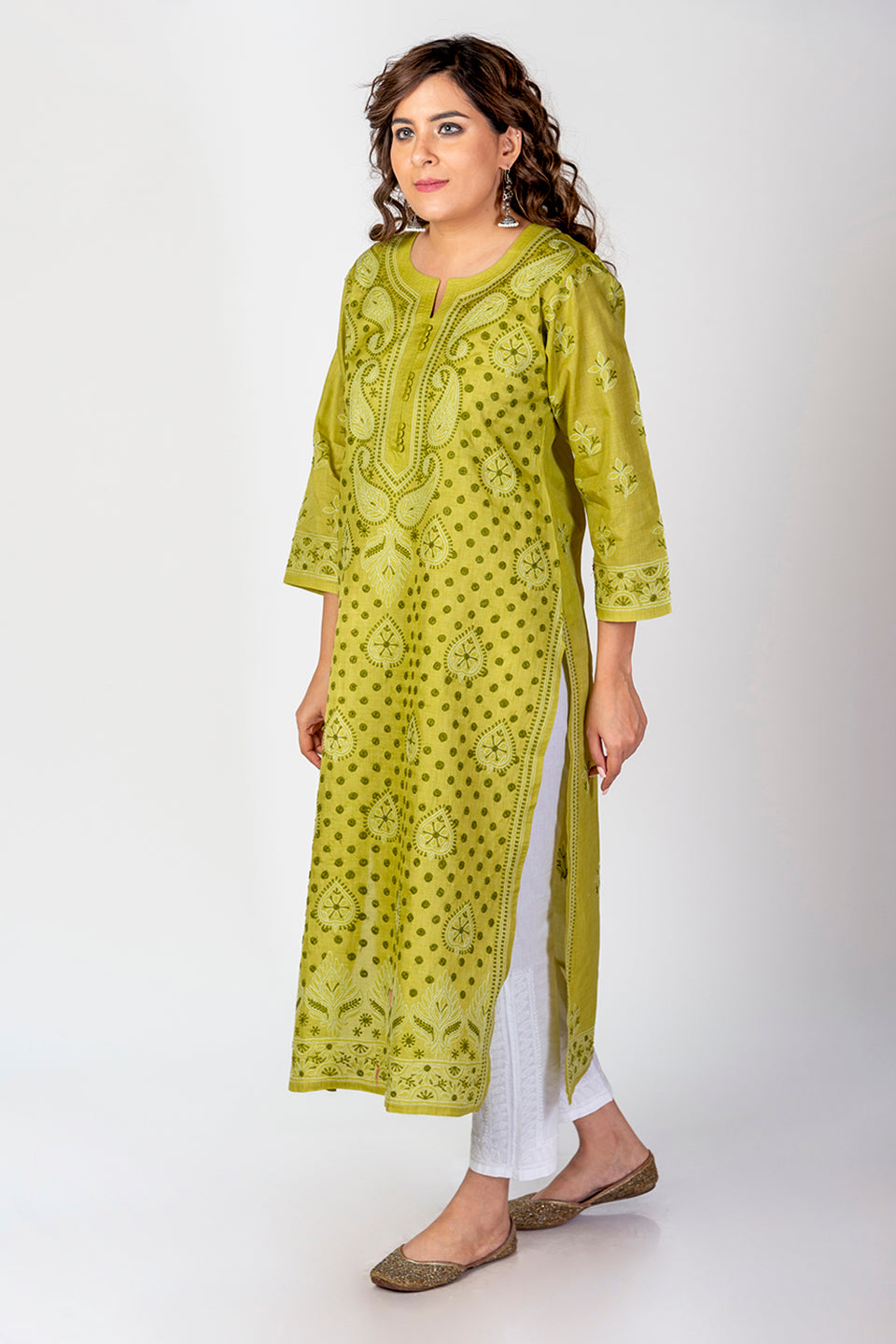 Nice Green Color Hand Chikankari Lucknowi Cotton Silk Kurti Lucknow Chikan Emporium.