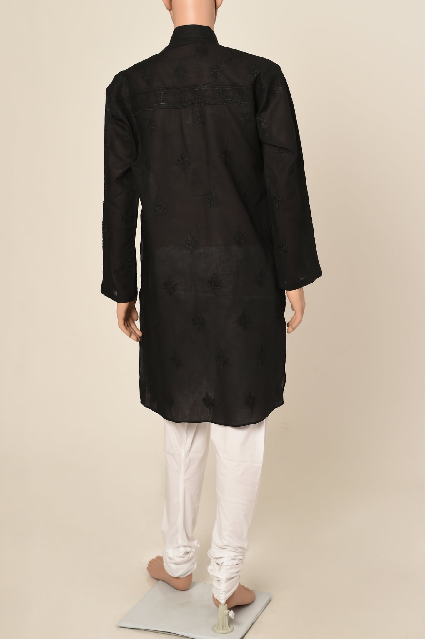 Lucknow Chikan Emporium Hand Chikankari cotton black colour gents kurta