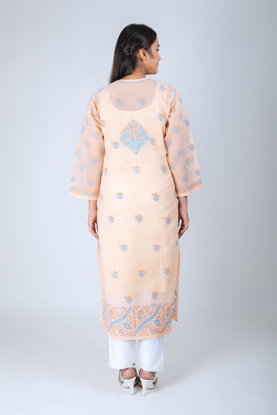 Lucknow Chikan Emporium Hand Chikankari Lucknowi Kurti (Exlusive Peach Color)