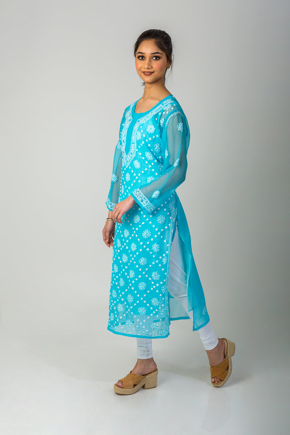 Nice (Frozi Colour) Hand Chikankari Semi Georgette kurti Lucknow Chikan Emporium.