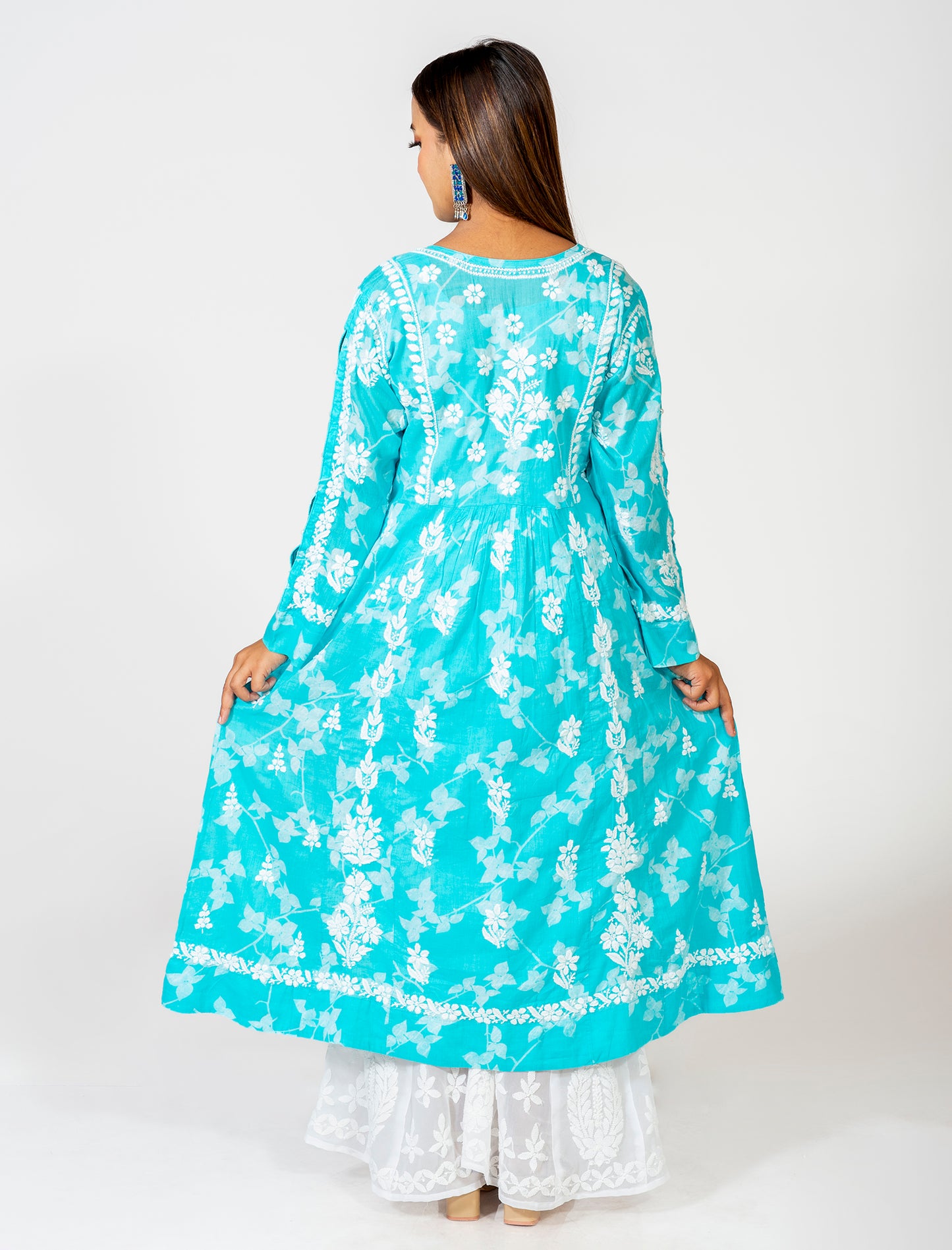 Lucknow Chikan Emporium Skin Friendly Mul Mul Chikankari Kurti Nice Blue Colour.