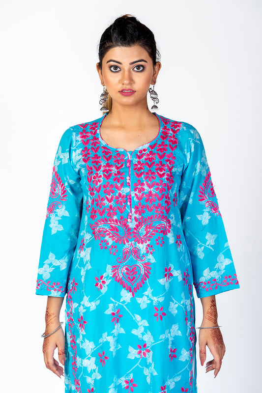 Skin Friendly Mul Mul Chikankari Kurti Nice Blue Colour Lucknow Chikan Emporium.