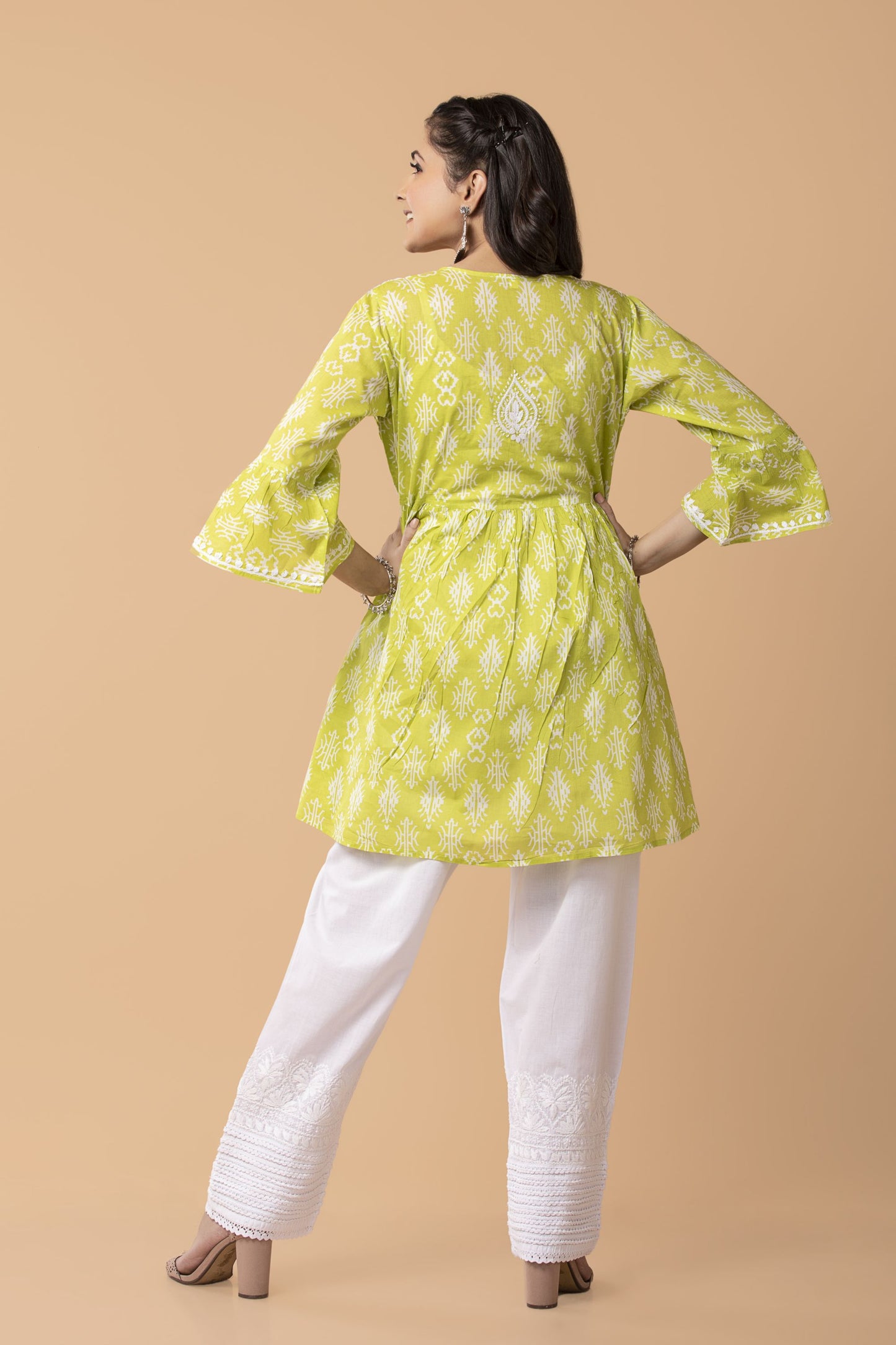 Lucknow Chikan Emporium Hand embroided Printed Soft Cotton Chikankari Short Green Kurti.