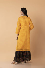 Nice chunri print Yellow Colour Hand Chikankari Cotton Long Top Lucknow Chikan Emporium.
