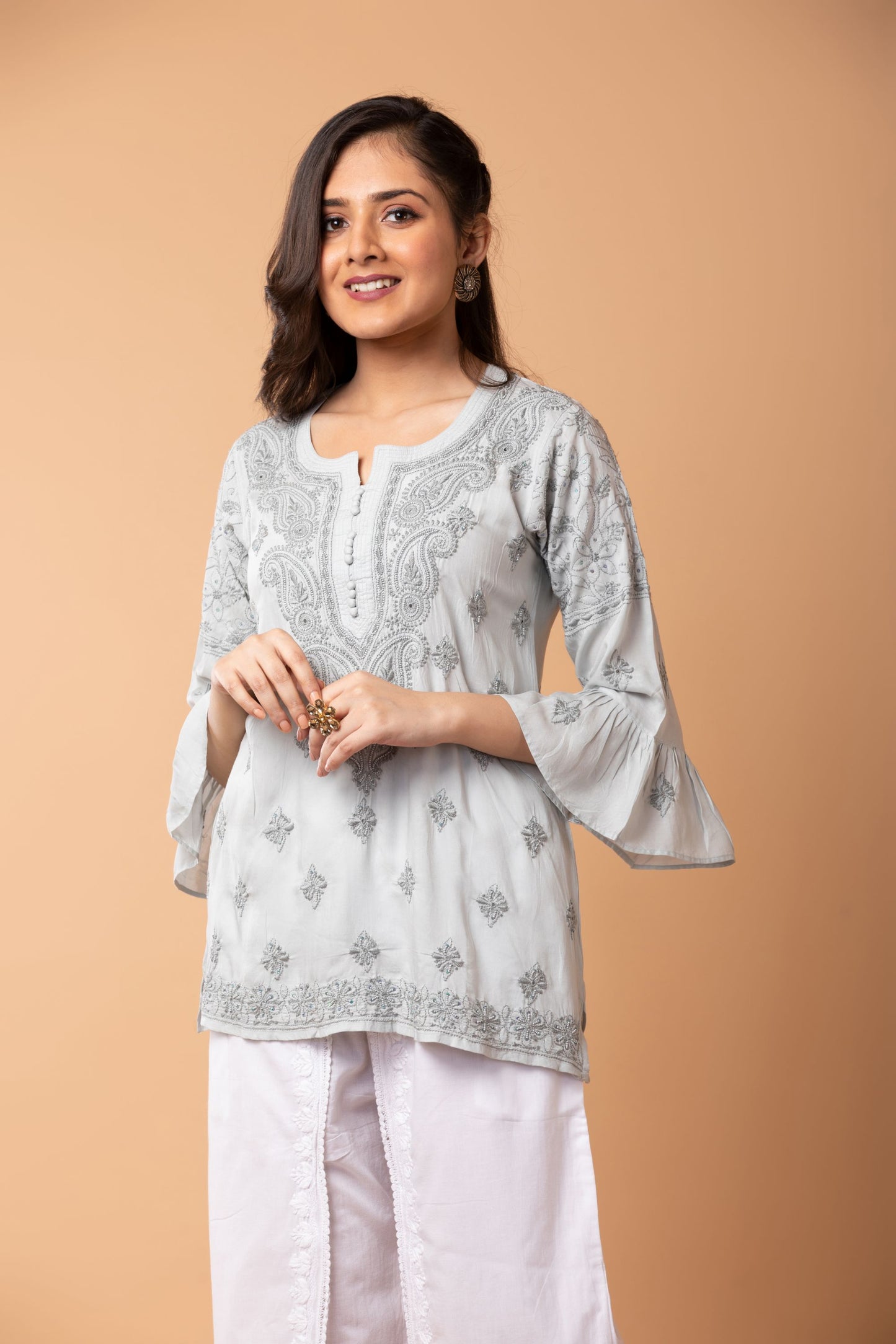 Lucknow Chikan Emporium Hand Chikankari Skin freindly soft cotton short kurti Nice grey Colour.