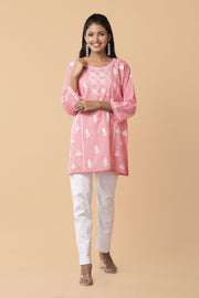 Lucknow Chikan Emporium Hand Chikankari Skin freindly soft cotton short kurti Nice pink Colour.