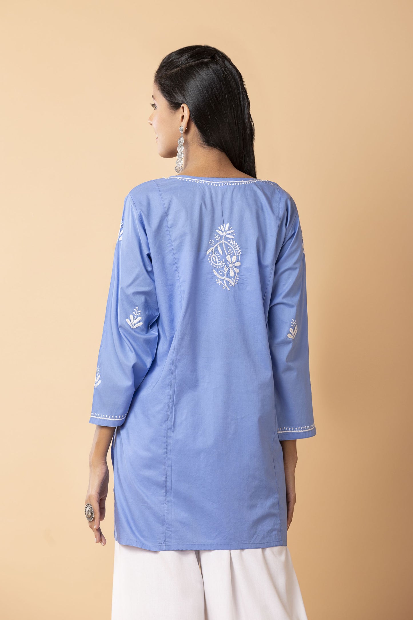 Lucknow Chikan Emporium Hand Chikankari Skin freindly soft cotton short kurti Nice Blue Colour.