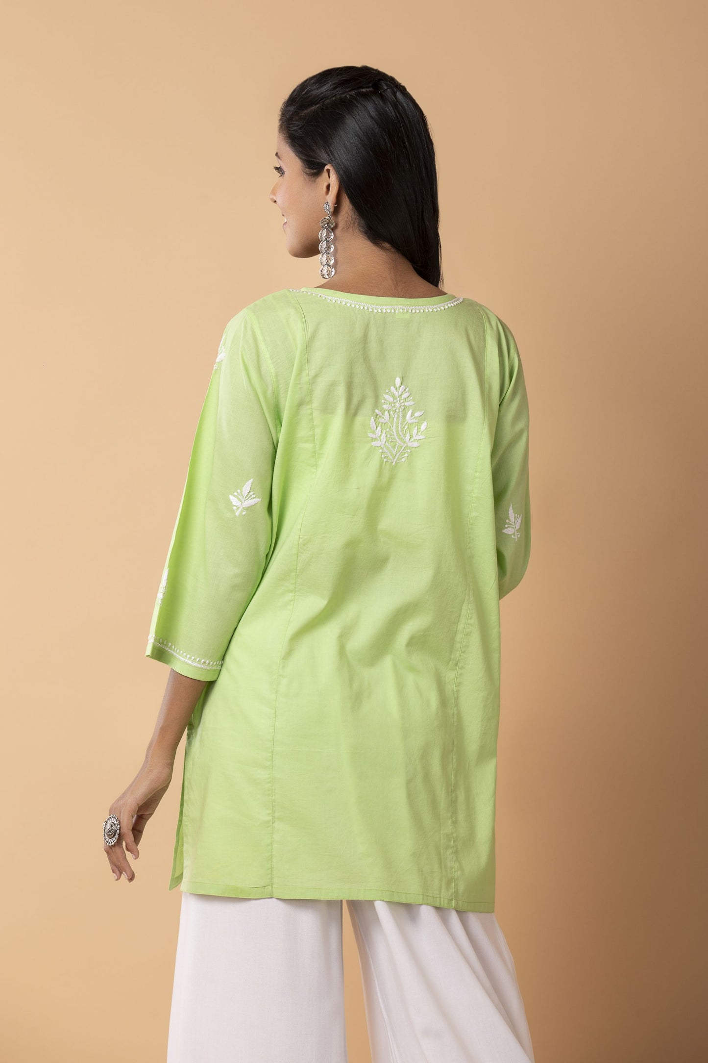 Lucknow Chikan Emporium Hand Chikankari Skin freindly soft cotton short kurti Nice light Green Colour.