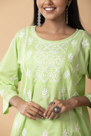 Lucknow Chikan Emporium Hand Chikankari Skin freindly soft cotton short kurti Nice light Green Colour.