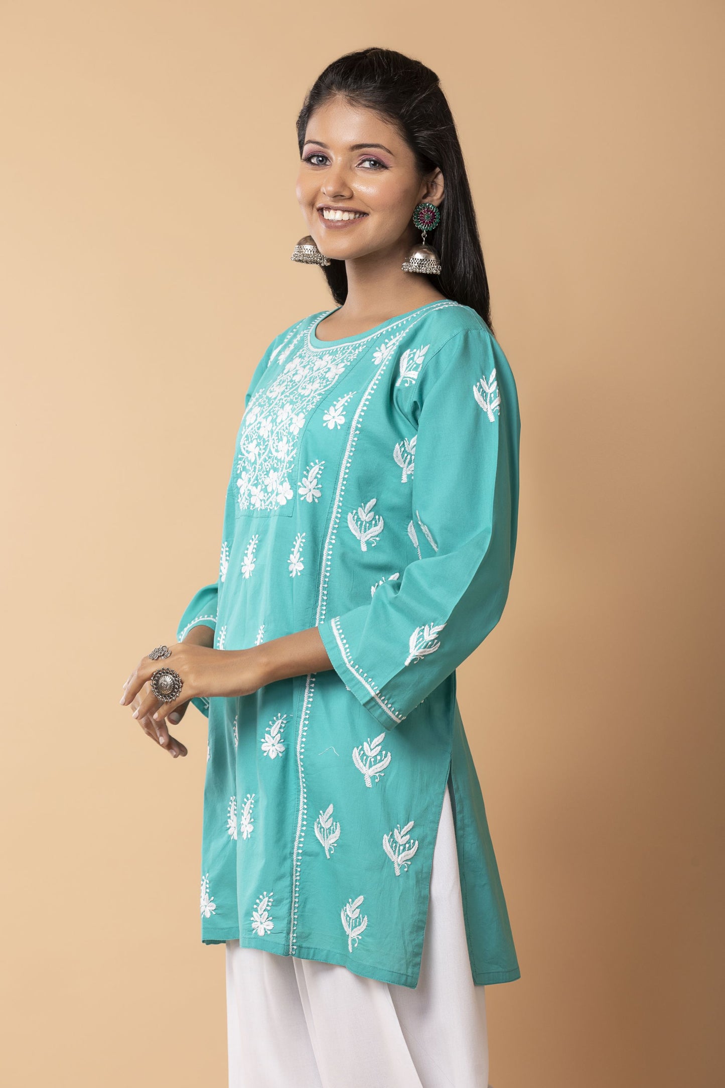 Soft cotton short kurti Nice Green Colour Lucknow Chikan Emporium Hand Chikankari Skin freindly