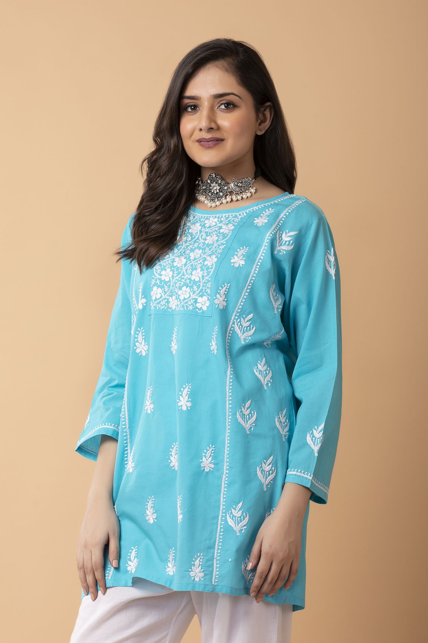 Lucknow Chikan Emporium Hand Chikankari Skin freindly soft cotton short kurti Nice Blue Colour.