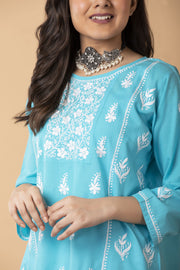 Lucknow Chikan Emporium Hand Chikankari Skin freindly soft cotton short kurti Nice Blue Colour.