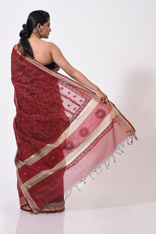 Lucknow Chikan Emporium Hand Chikankari chanderi maroon colour saree With same Colour Blouse piece included.