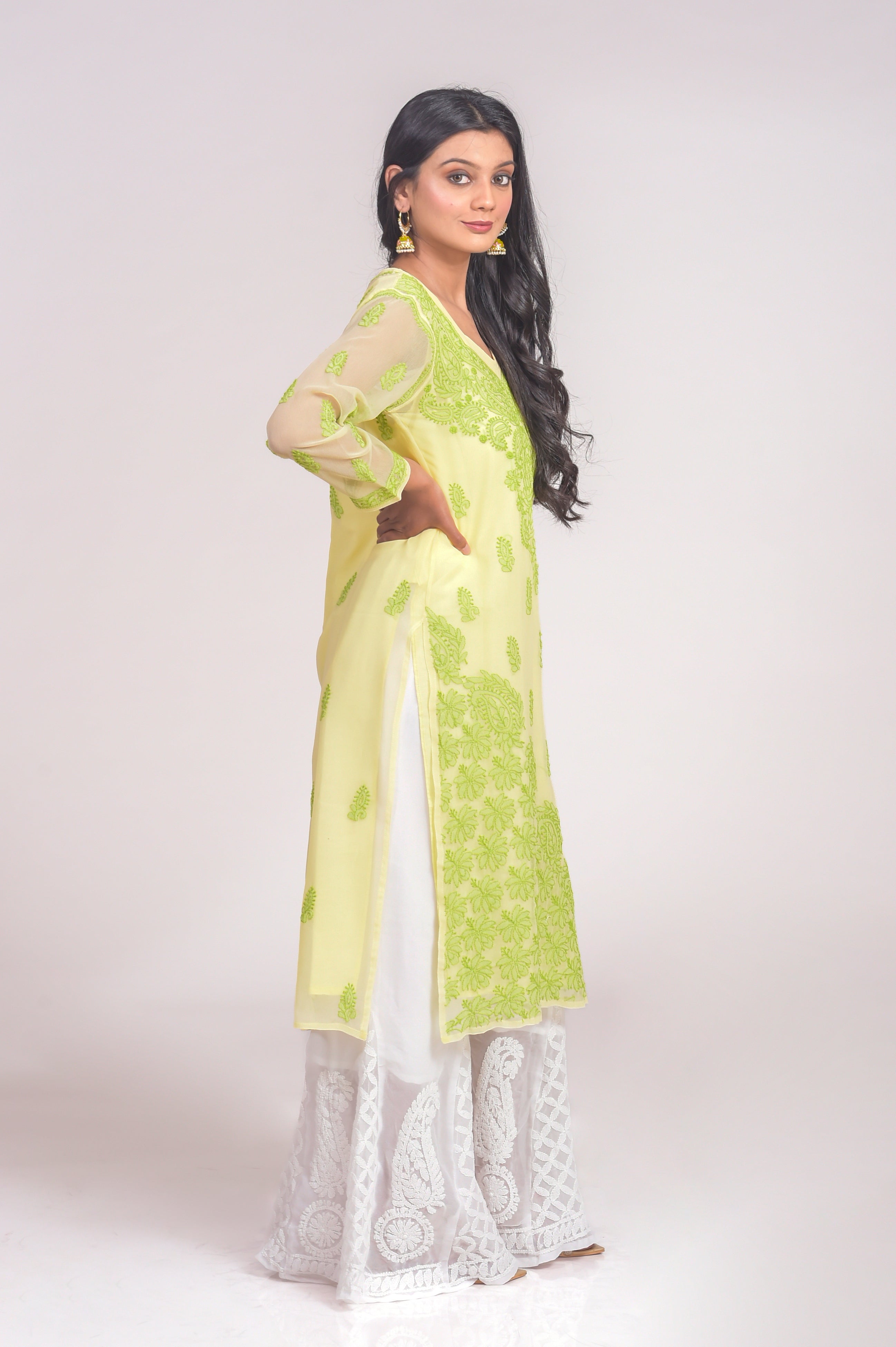 Pastel Green Kurti With Printed Kurti Pants And Lemon Dupatta at Rs 3999.00  | Delhi| ID: 2851074940762