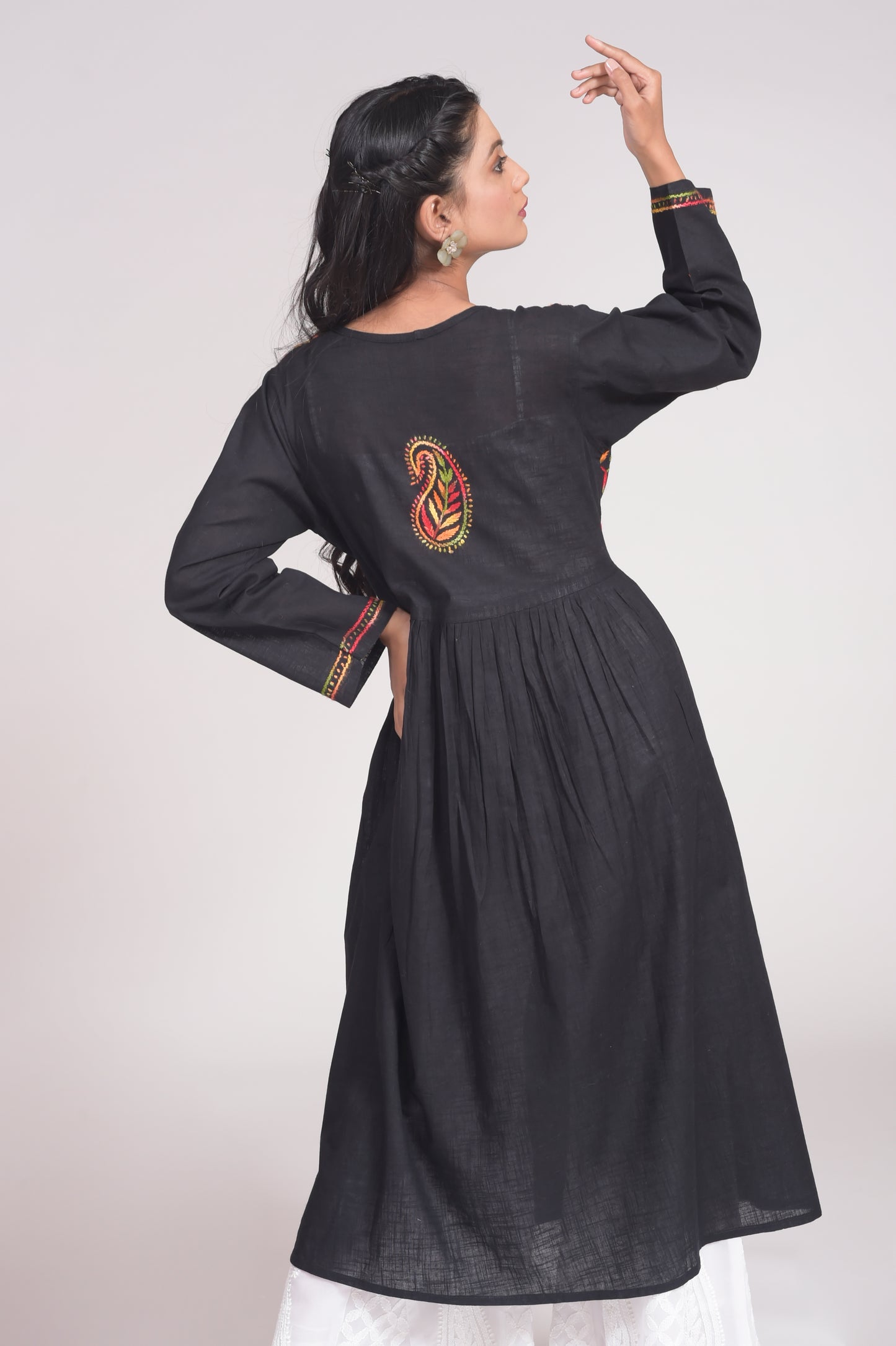 Slub Cotton Chikankari Black Hand Embroided Angarkha Kurti Lucknow Chikan Emporium.