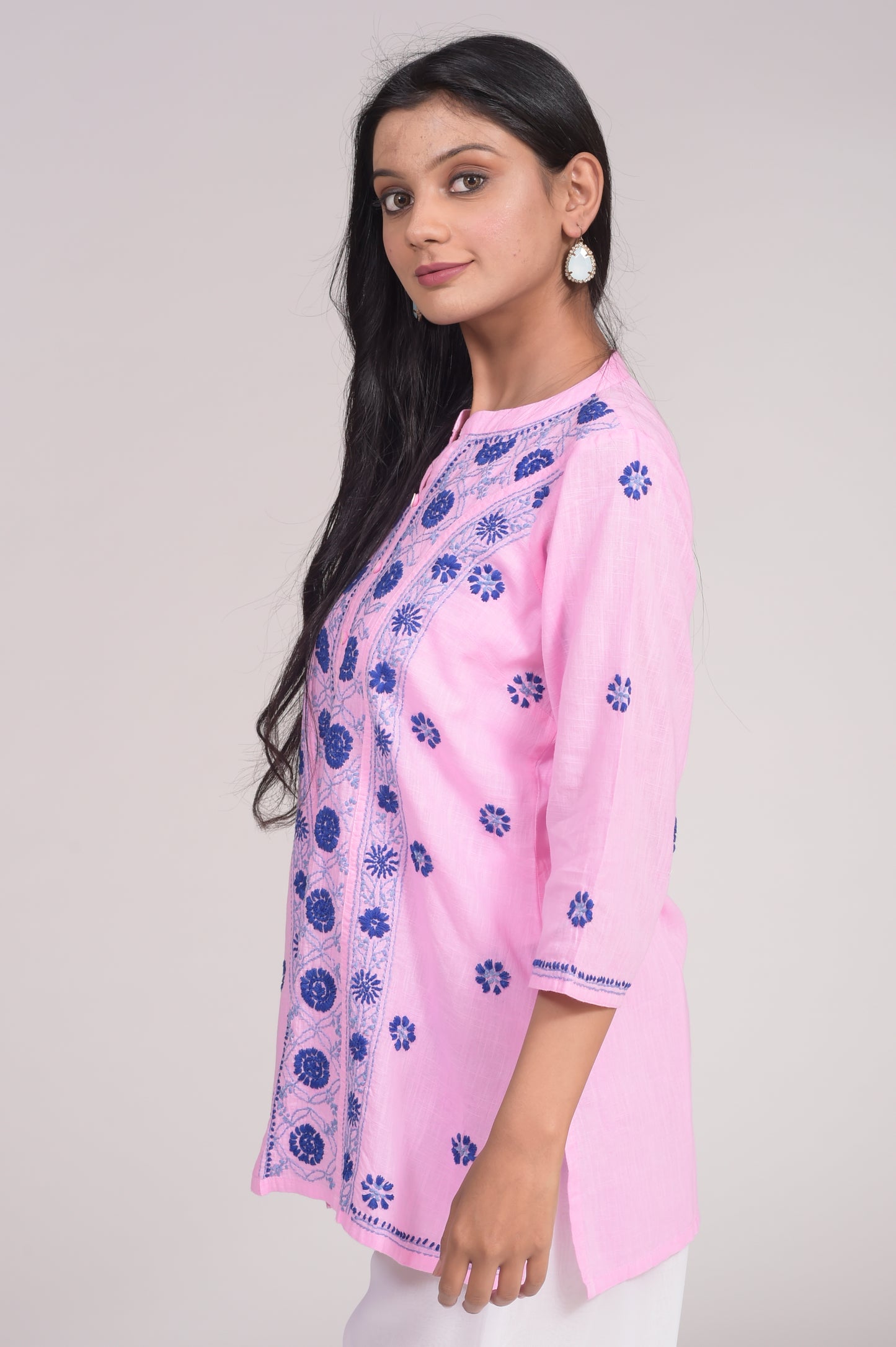 Soft Cotton Short Onion Pink Hand Embroided Chikankari Lucknow Chikan Emporium Kurti.