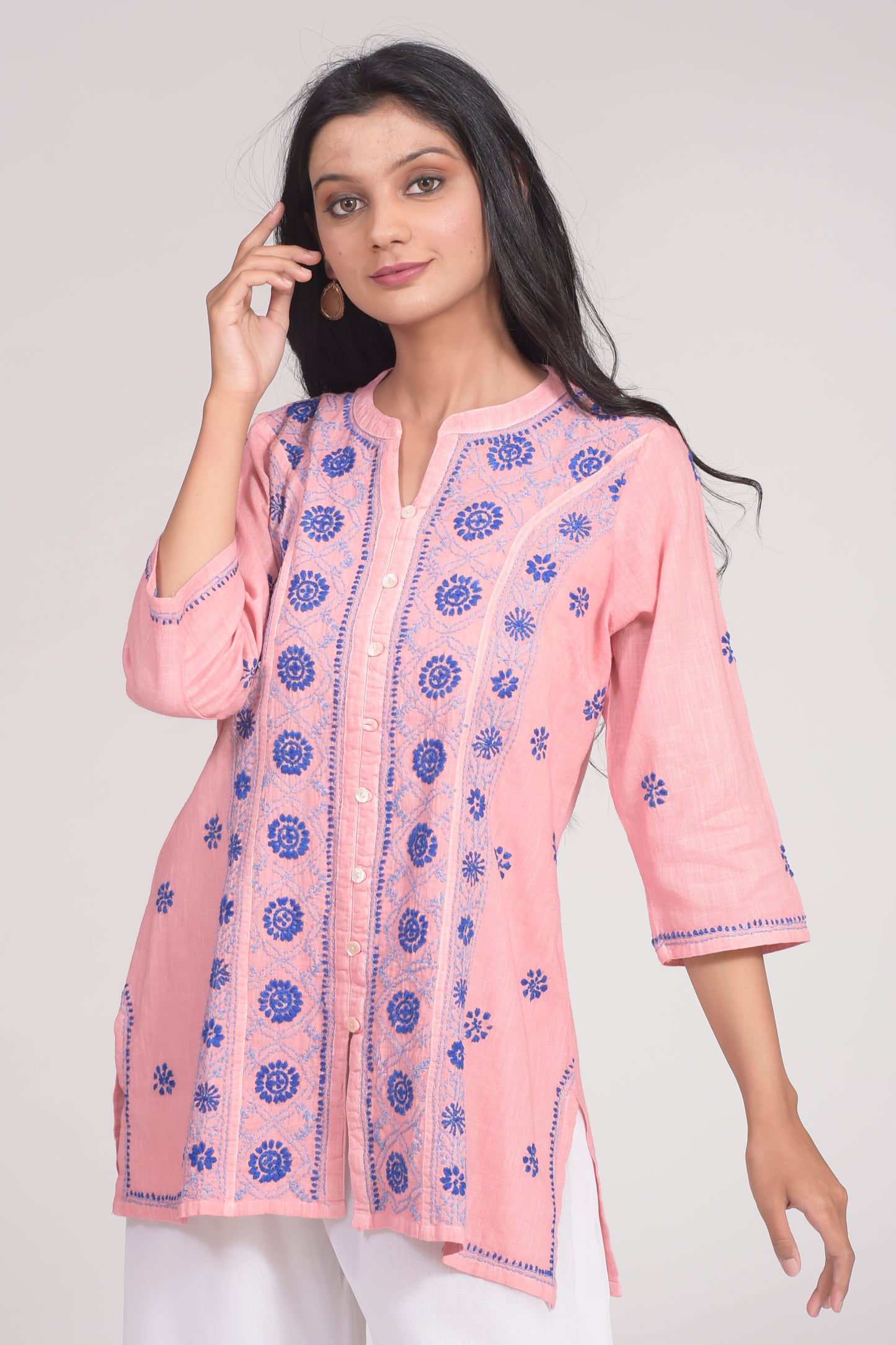 Soft Cotton Short Rusty Pink Hand Embroided Chikankari Lucknow Chikan Emporium Kurti.