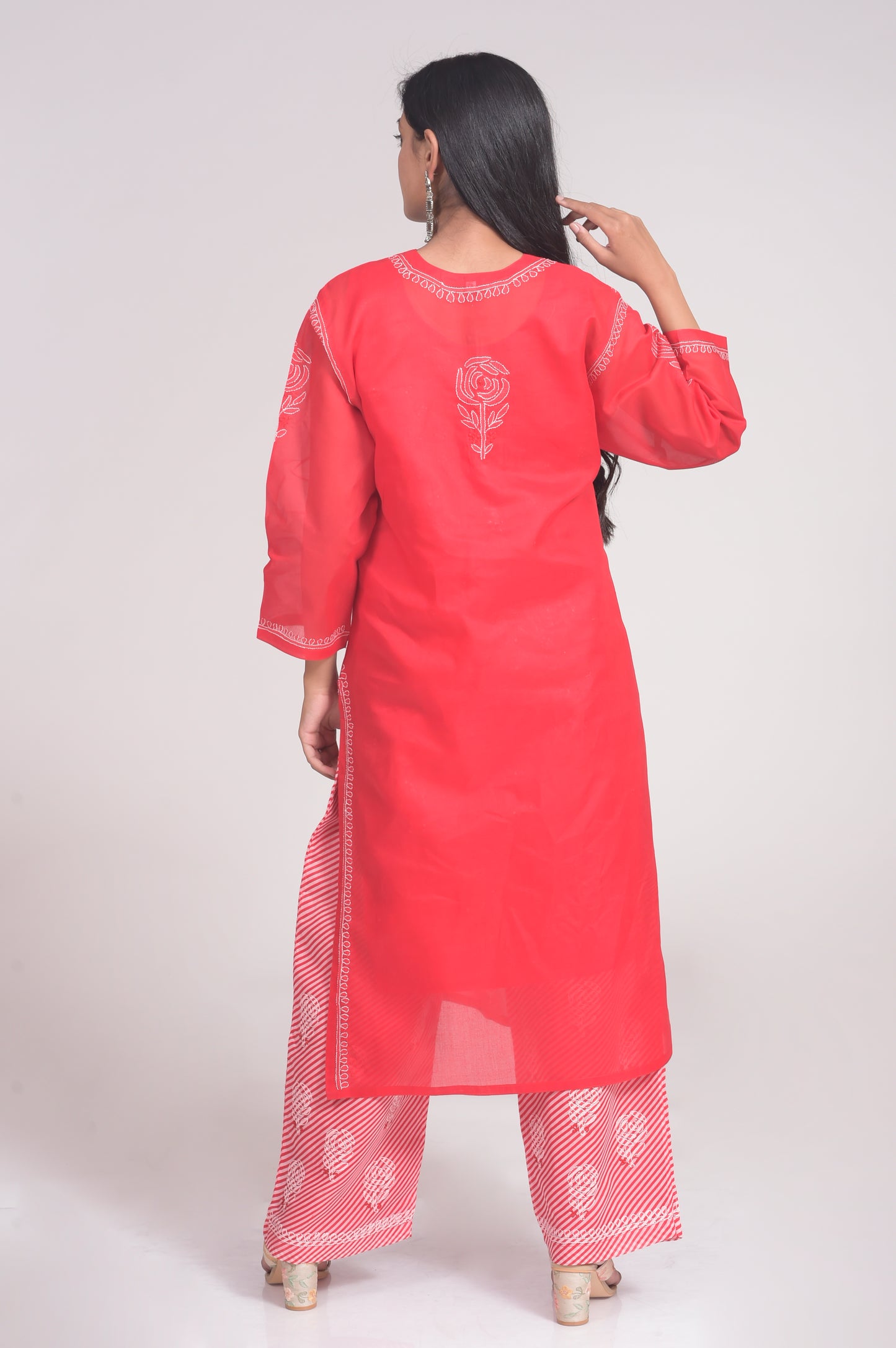 Soft Skin Friendly Cotton Nice Red Colour Laheria(Stripes) Print Palazzo With Plain Kurta Set Hand Chikankari Lucknow Chikan Emporium