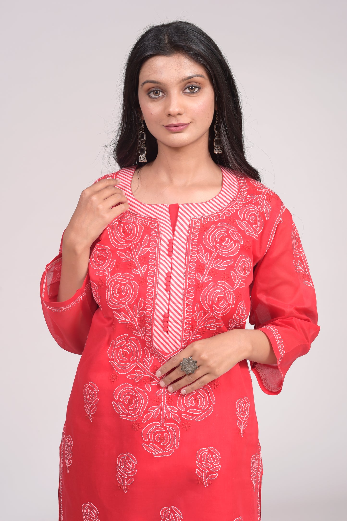 Soft Skin Friendly Cotton Nice Red Colour Laheria(Stripes) Print Palazzo With Plain Kurta Set Hand Chikankari Lucknow Chikan Emporium