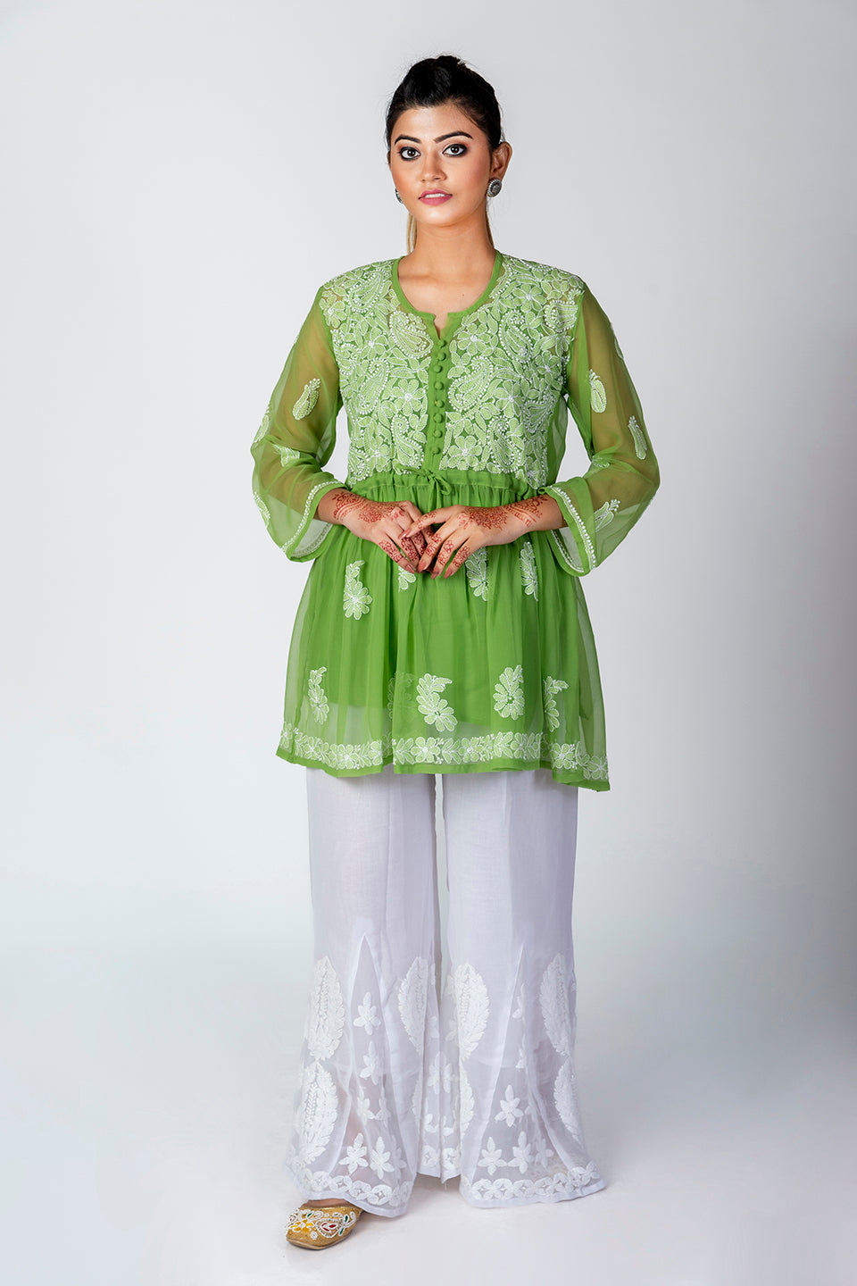 Mehndi Green Skin Friendly Hand Chikankari Kurti Lucknow Chikan Emporium.