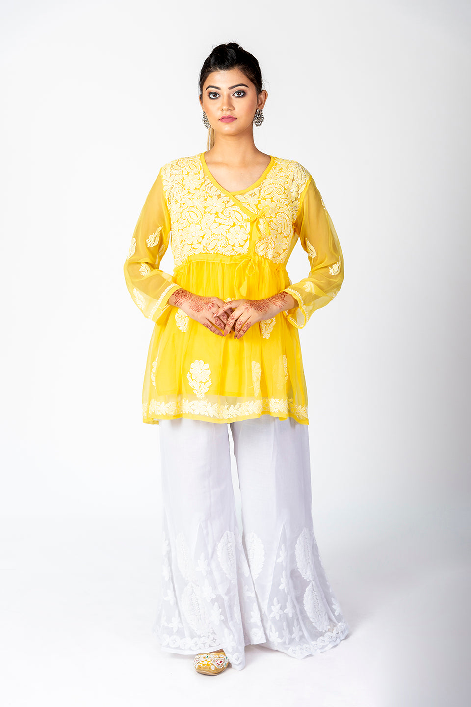 Yellow Skin Friendly Hand Chikankari Short Kurti Lucknow Chikan Emporium.