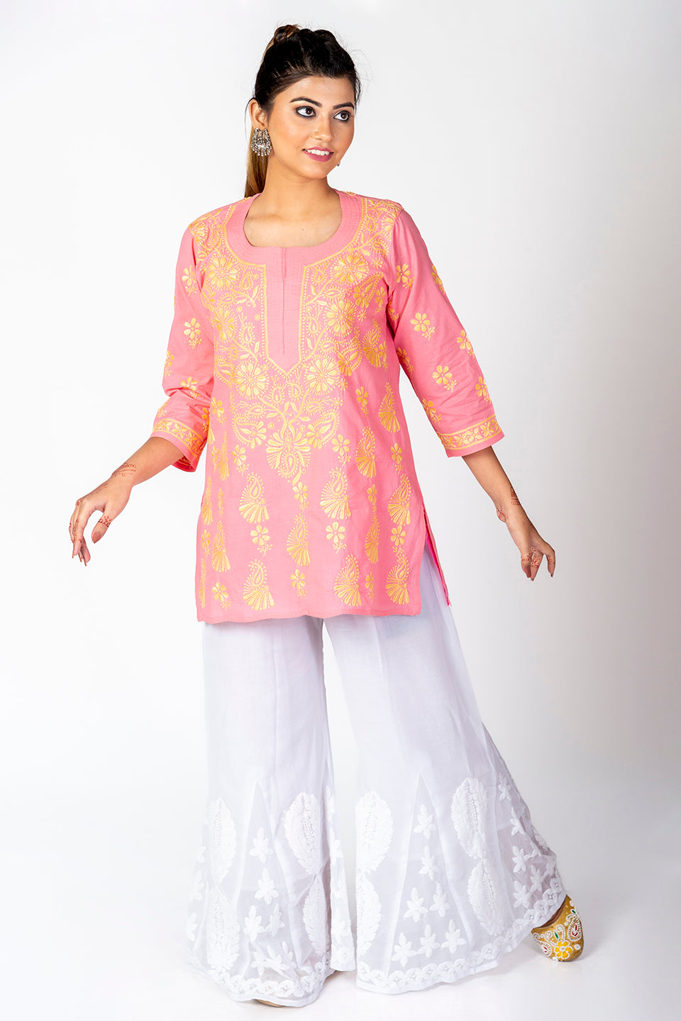 Pink Skin Friendly Hand Chikankari Short Kurti Lucknow Chikan Emporium