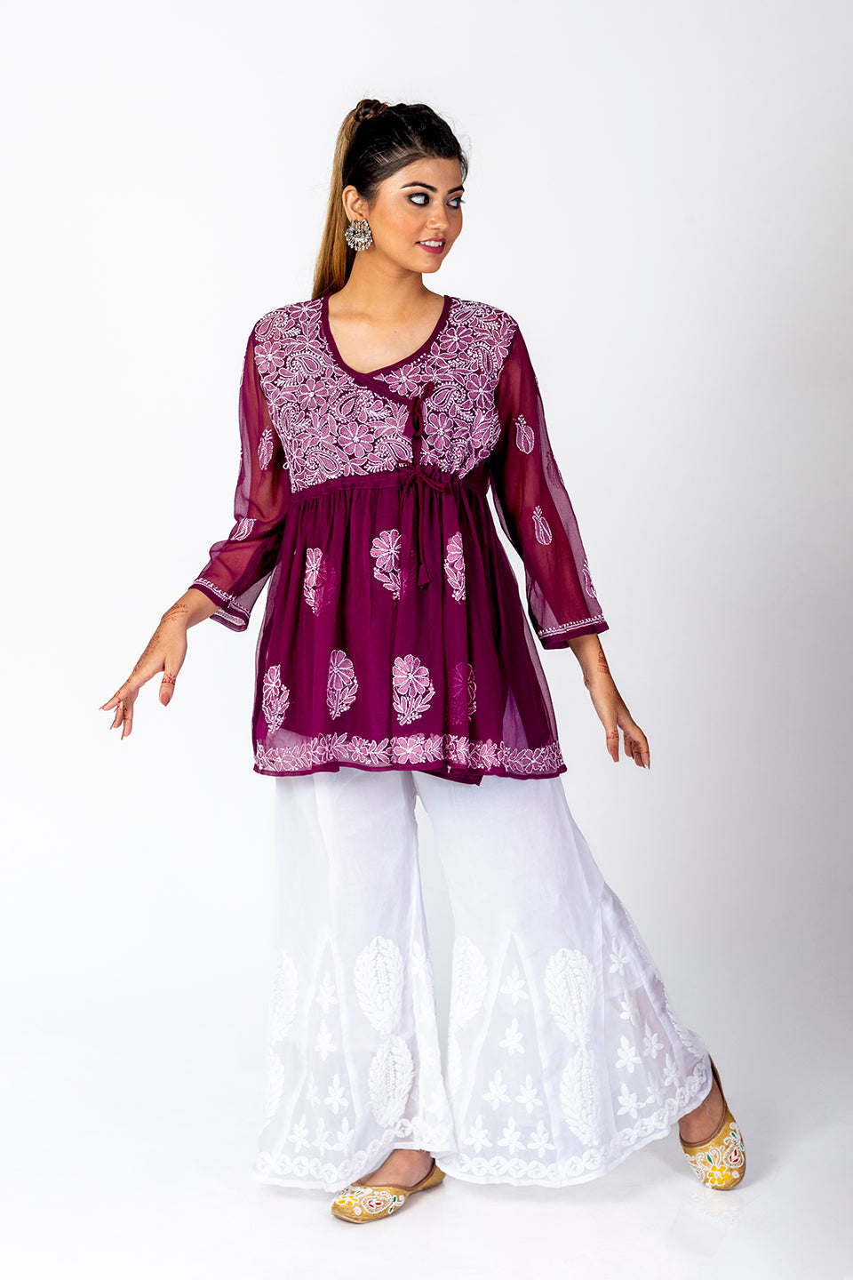 Wine Skin Friendly Hand Chikankari Kurti Lucknow Chikan Emporium.