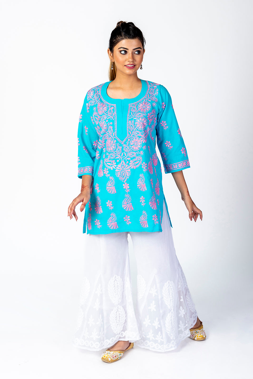 Blue Skin Friendly Hand Chikankari Short Kurti Lucknow Chikan Emporium