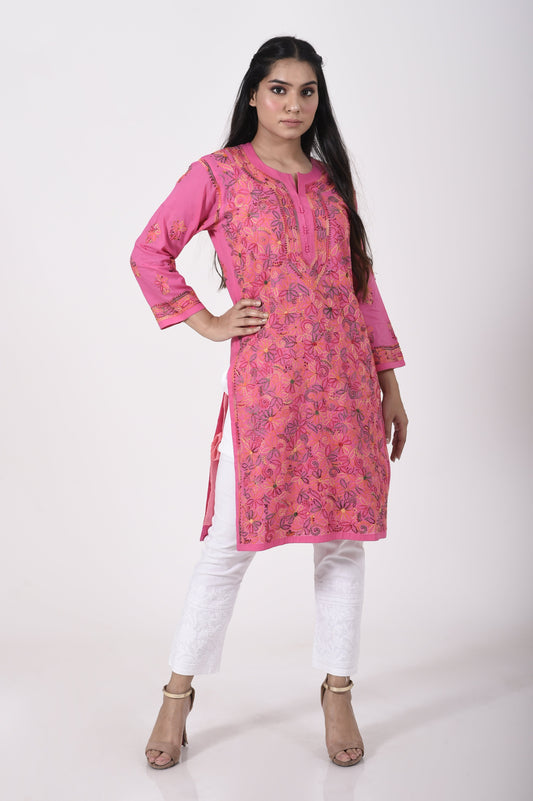 Dark pink Hand embroided skin freindly cotton Chikankari Kurti Lucknow Chikan Emporium.