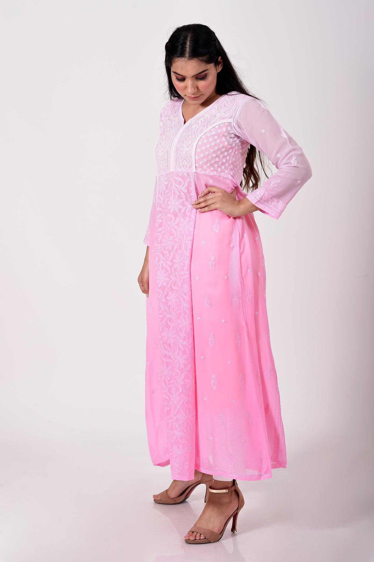 pure / viscose georgette  Chikankari Light Pink Hand embroided skin friendly Kurti Lucknow Chikan Emporium.