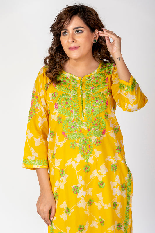 Skin Friendly Mul Mul Chikankari Kurti Nice Yellow Colour Lucknow Chikan Emporium.