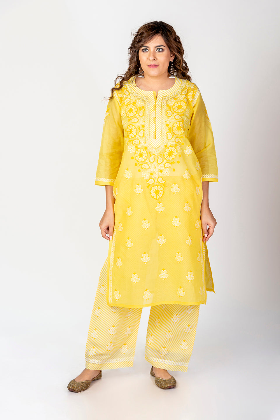 Soft Skin Friendly Cotton Nice Yellow Colour Laheria (Stripes) Print Palazzo With Plain Kurta Set Hand Chikankari Lucknow Chikan Emporium