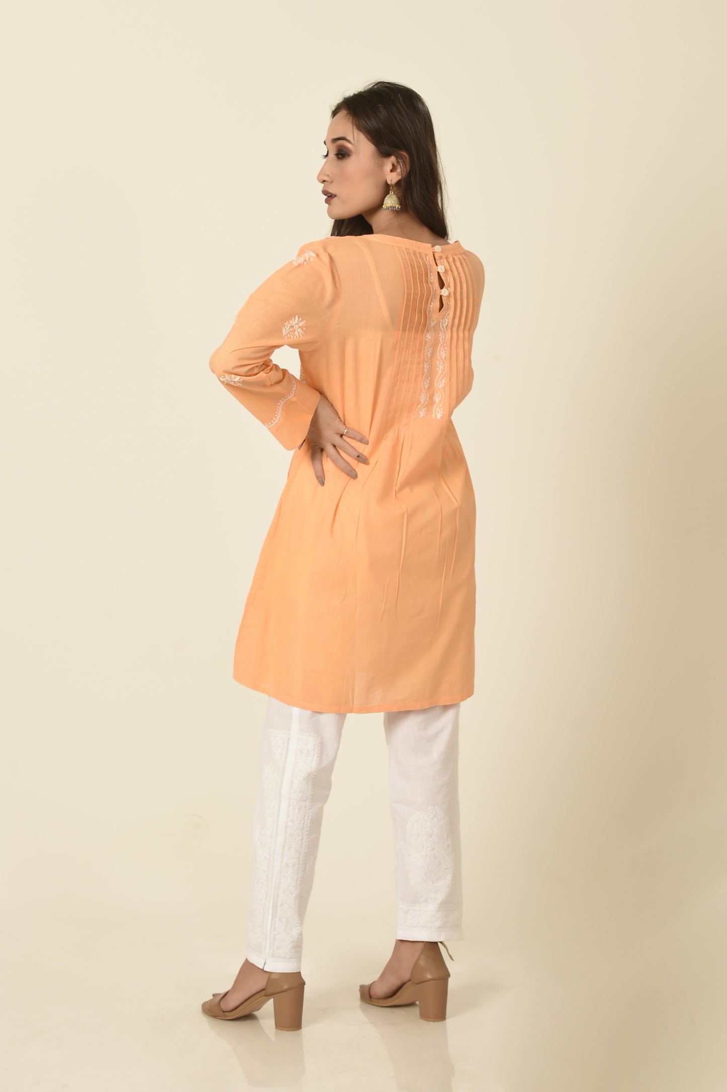 lucknow-chikan-emporium-hand-chikankari-kurti-nice-orange