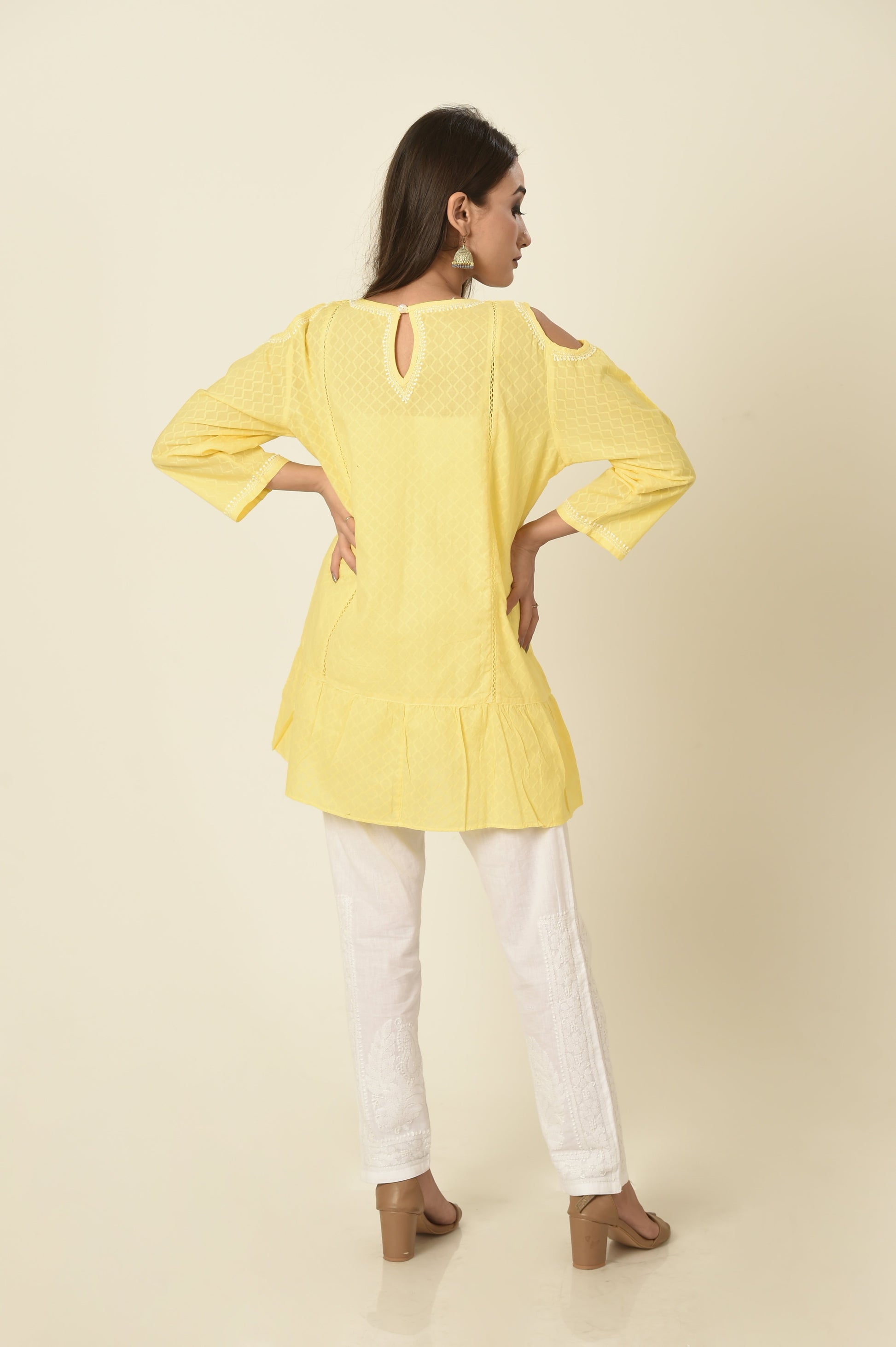 lucknow-chikan-emporium-hand-chikankari-kurti-nice-yellow