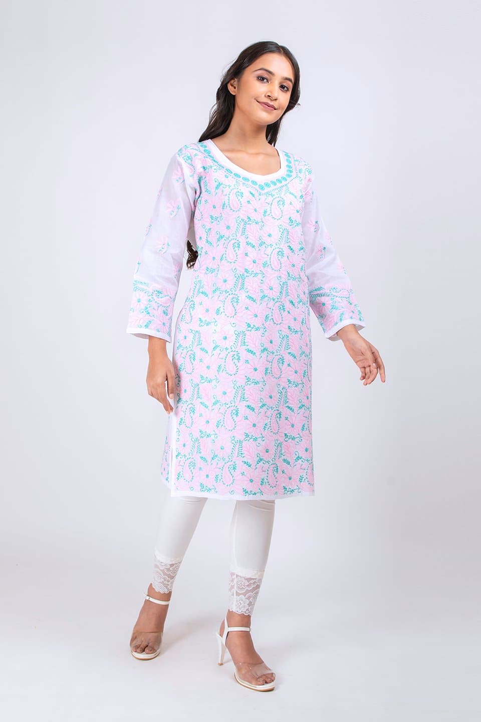 Lucknow Chikan Emporium Hand Chikankari Cotton  Kurti (White Color) 