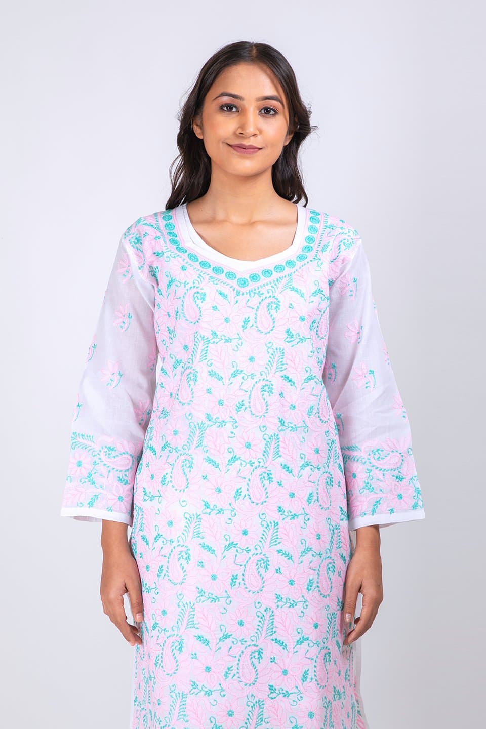 Lucknow Chikan Emporium Hand Chikankari Cotton  Kurti (White Color) 