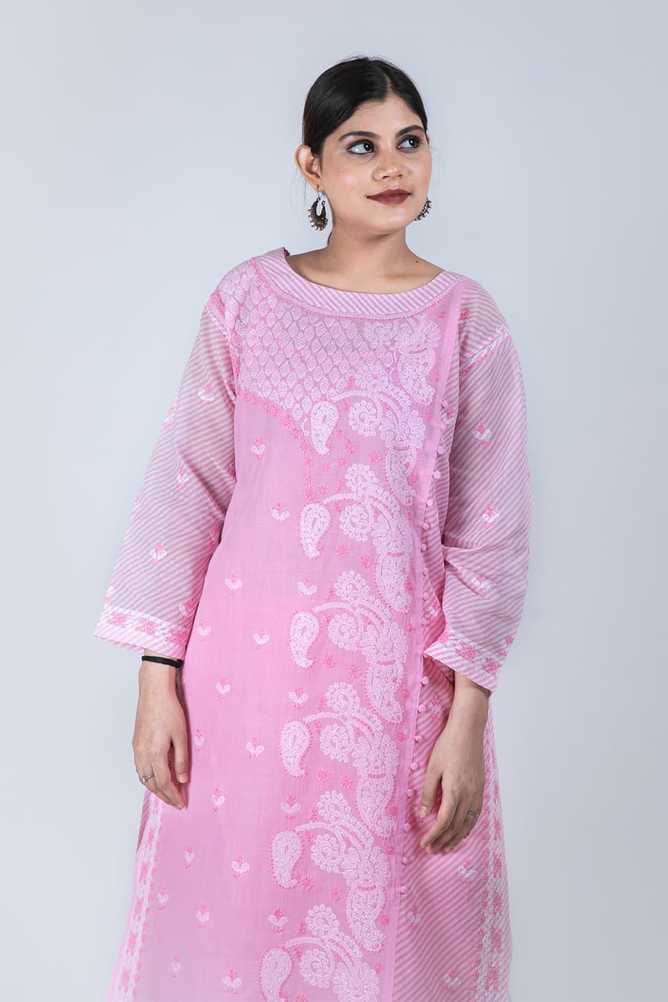 Lucknow Chikan Emporium Hand Chikankari Elegant Cotton Kurti (Pink Color) 