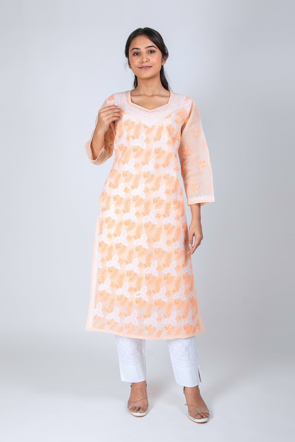 Lucknow Chikan Emporium Hand Chikankari Lucknowi Kurti (Peach Color) 