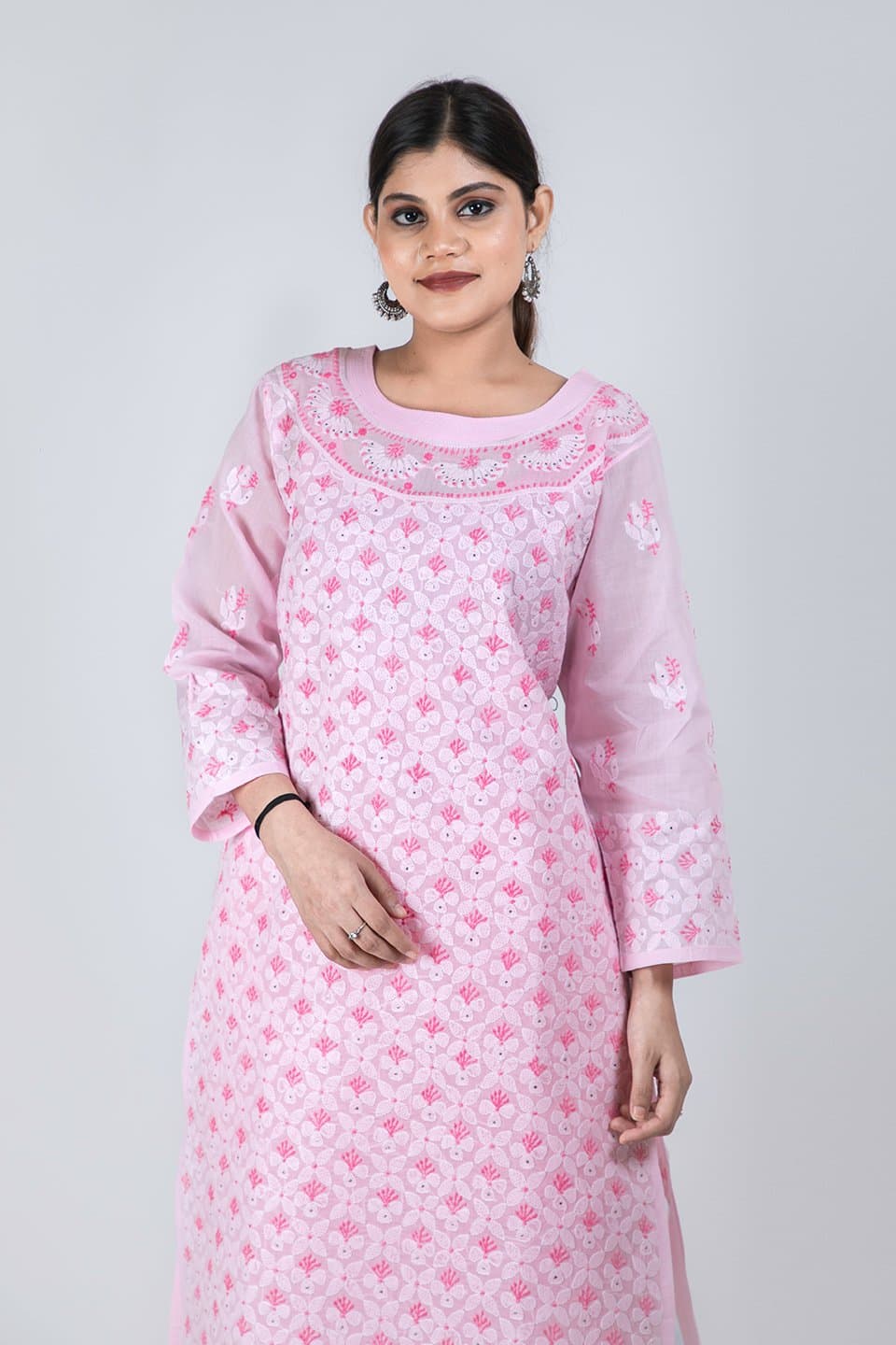 Lucknow Chikan Emporium Hand Chikankari Lucknowi Kurti (Pink Color) 