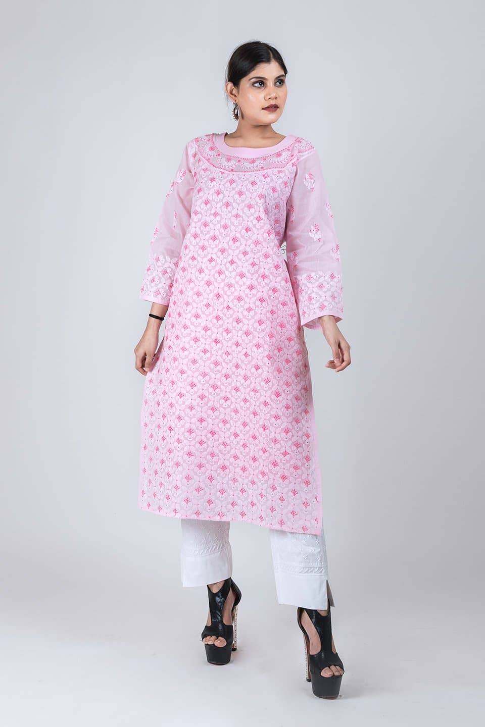 Lucknow Chikan Emporium Hand Chikankari Lucknowi Kurti (Pink Color) 