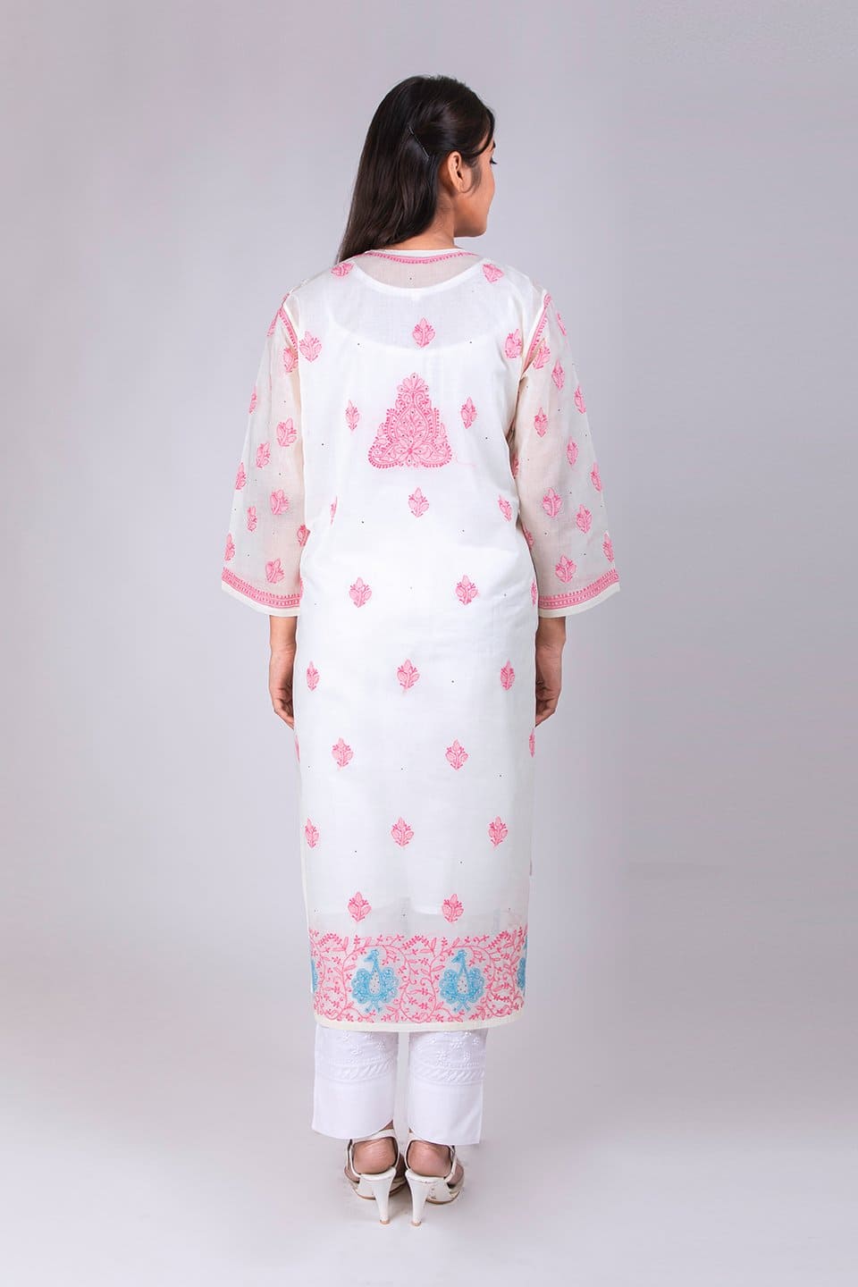 Lucknow Chikan Emporium Hand Chikankari Lucknowi Kurti (White Color) 
