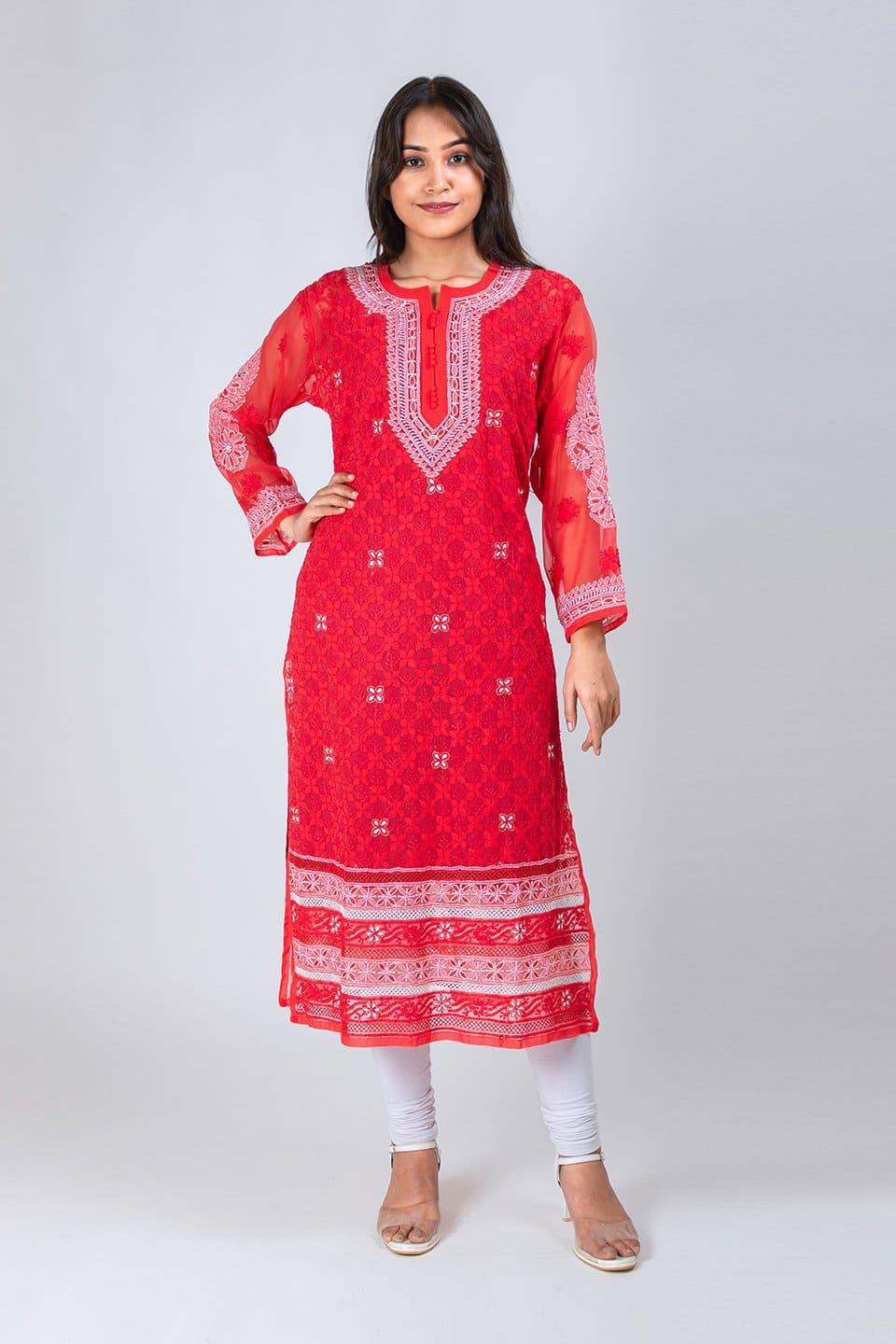 Buy online White Colour Chicken Work Kurti from Kurta Kurtis for Women by A  O Collection for ₹699 at 22% off | 2024 Limeroad.com