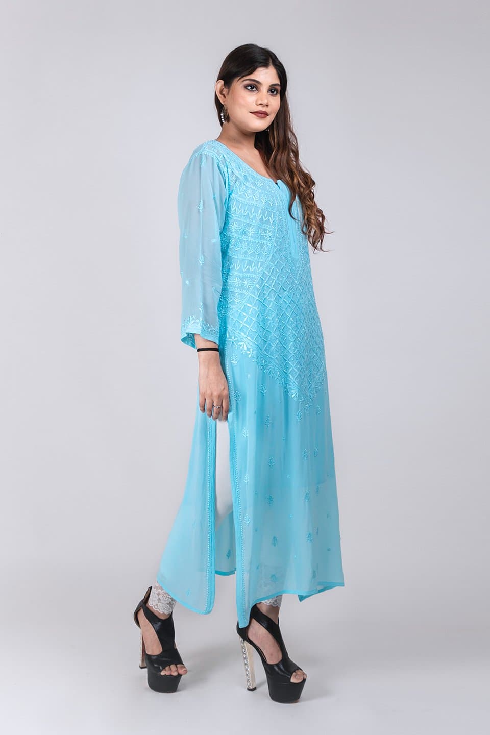 Lucknow Chikan Emporium Hand Chikankari Viscose Kurti (Elegant Ferozi) 