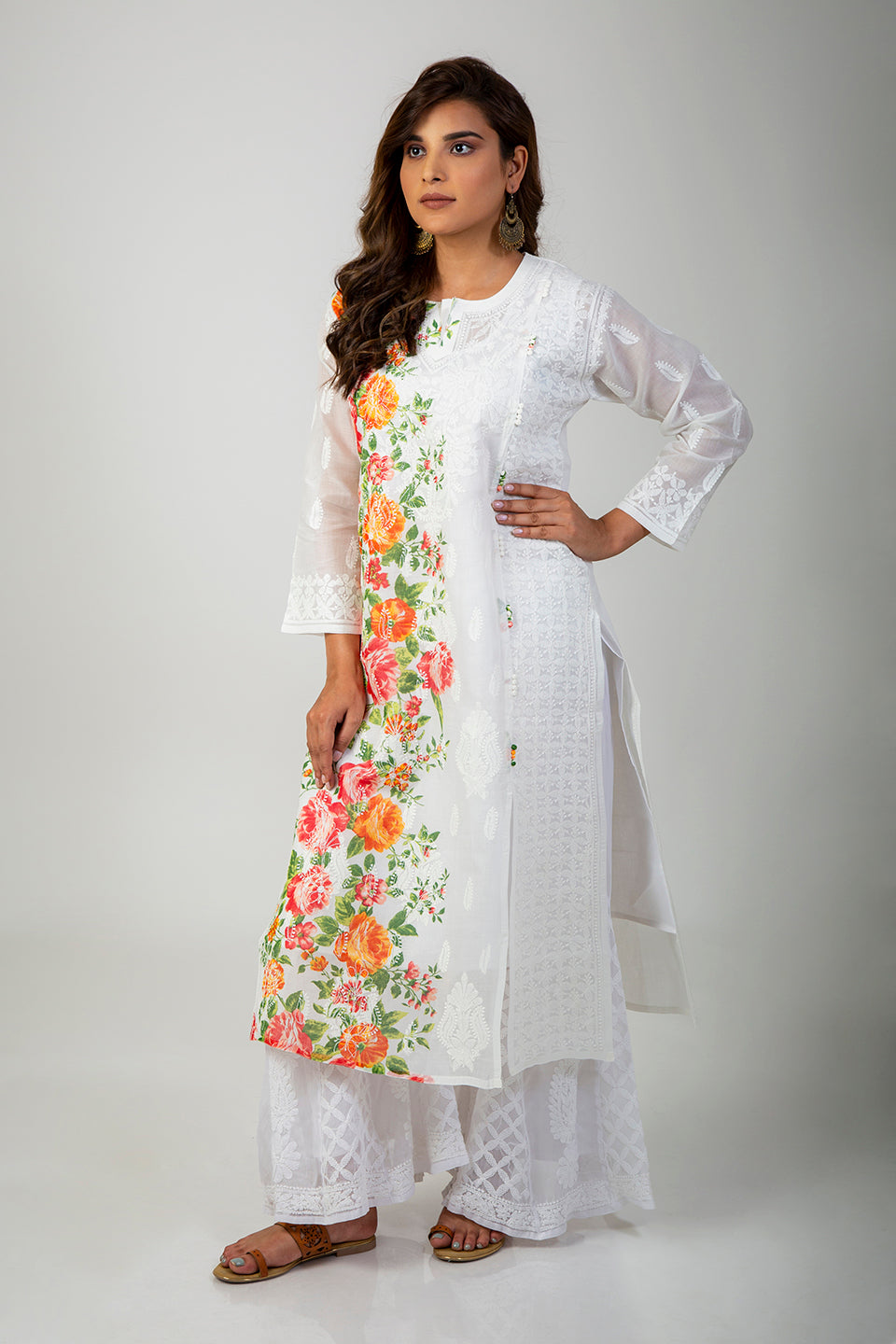 White Cotton Thread (White and Printed Color) Hand Chikankari Kurti Lucknow Chikan Emporium.