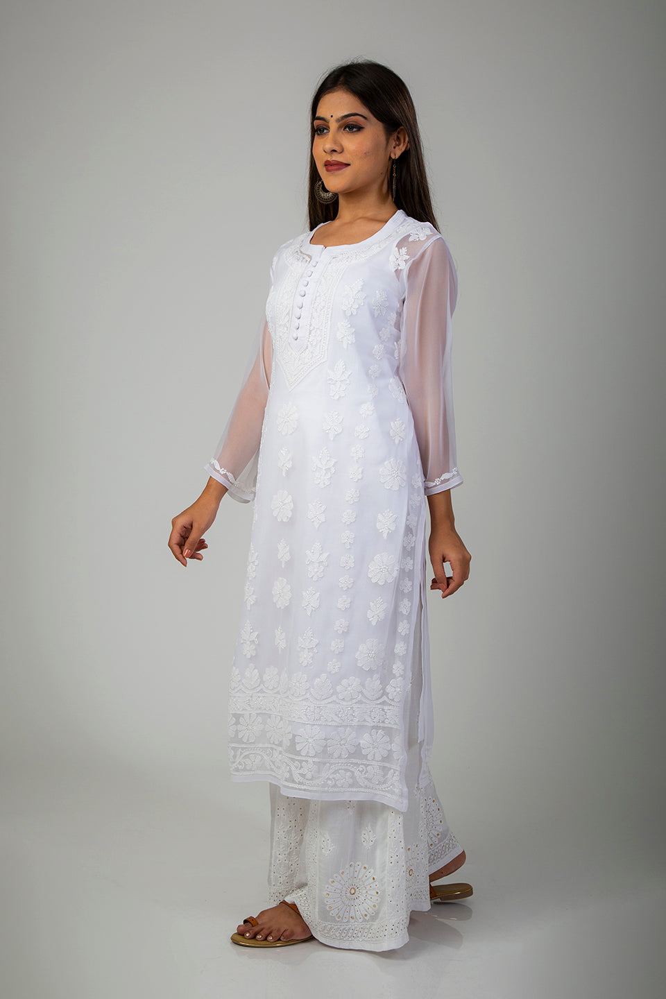 Lucknow Chikan Emprorium Hand Chikankari Kurti Skin Friendly Semi Georgette White Cotton Thread (White Color)