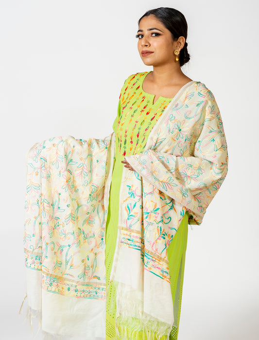 Lucknow Chikan Emporium Hand Embroided Chanderi Duppatta Light Yellow Colour.